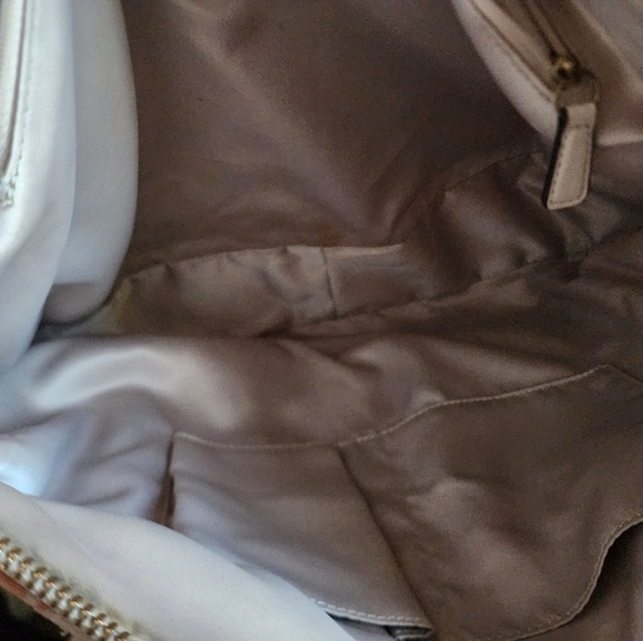 GUC Coach Dot Hallie Tote Melon & Ivory Fabric w/Ivory Leather Trim Pockets - Picture 8 of 13